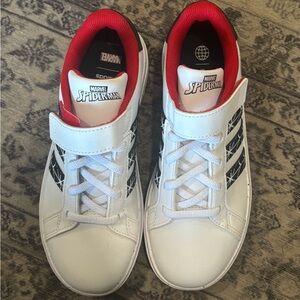 Adidas Spider-Man Tennis Shoes NWOT